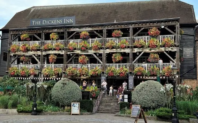 The Dickens Inn Pub | Londons Pubs